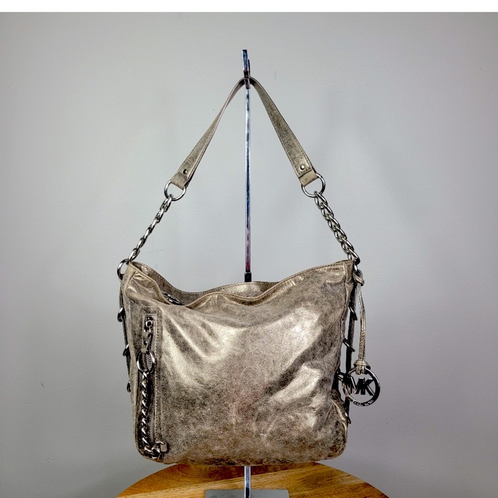 MICHAEL KORS METALLIC NICKEL SILVER CHAIN LINK LEATHER PURSE